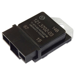 Регулятор напряжения 121.3702-03 Энергомаш