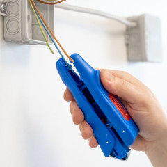 Weicon №200 нож для зачистки DUOSTRIPPER 0,5 - 6,0 мм кв., 4 - 28