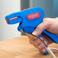 Weicon №7F инструмент для снятия изол. 0,75 - 4,0 мм кв для плоского кабеля